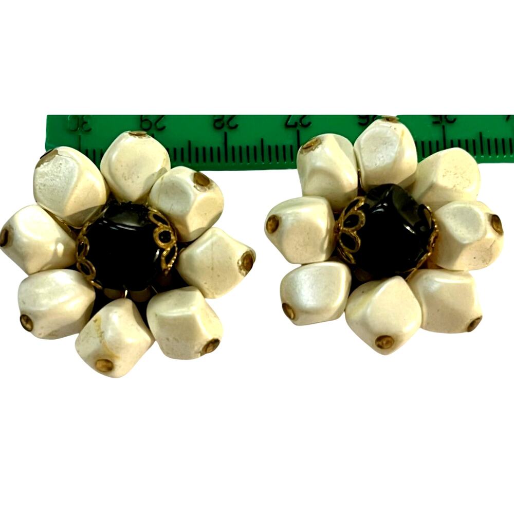 Vtg Estate Black and white CLUSTER CLIP ON EARRINGS